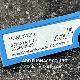 Honeywell 220738A Adapter Bracket